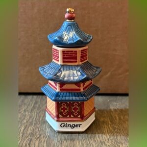Danbury Mint Spices of the World Spice Jar GINGER Chinese Pavilion